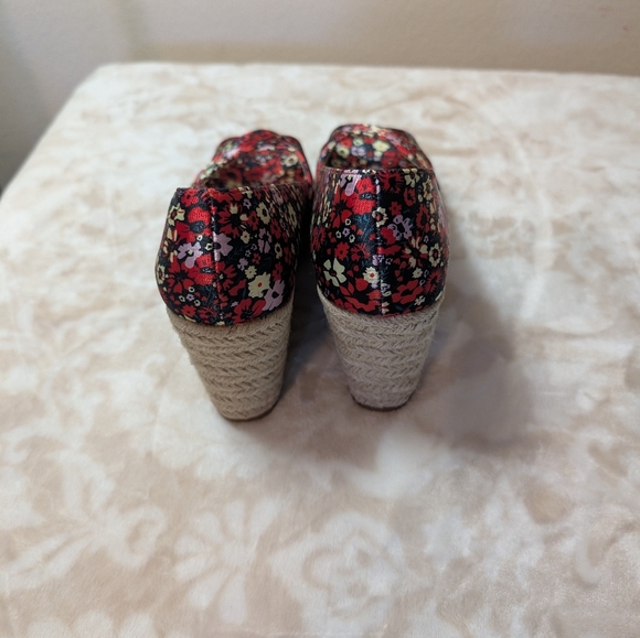 Allegra K Floral Wedge Peep Toe Shoes Size 9 1/2 - Picture 3 of 8